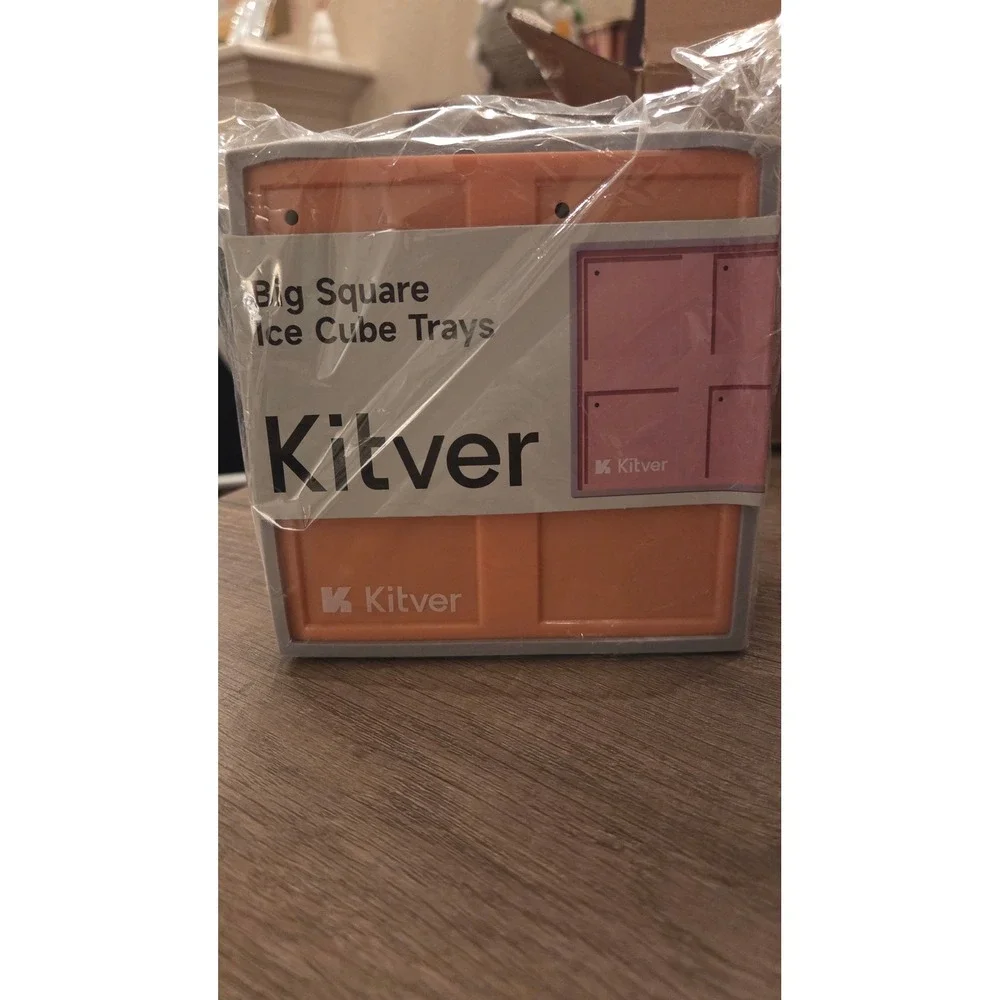 Kitver Big Square Ice Cube‎ Tray Silicone 4-Cell Mold with Lid Grey Orange NEW